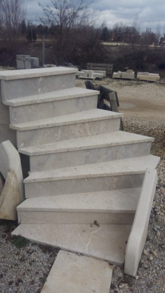 Escaliers en pierres en pierre du Quercy — Eusebio Pinto, tailleur de pierre dans le Lot