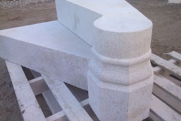 Innovation en pierre du Quercy — Eusebio Pinto, tailleur de pierre dans le Lot